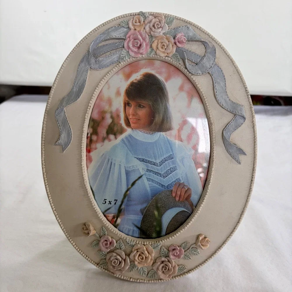 N/A vintage oval